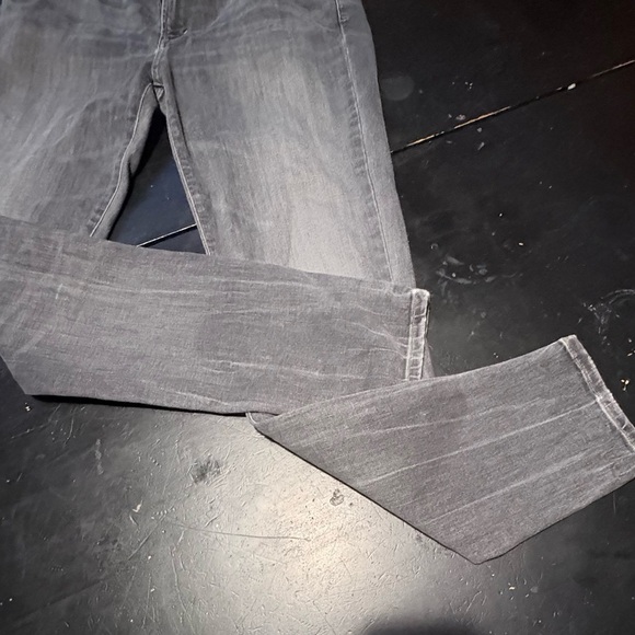 Agolde Sophie Gray Jeans - Picture 6 of 9